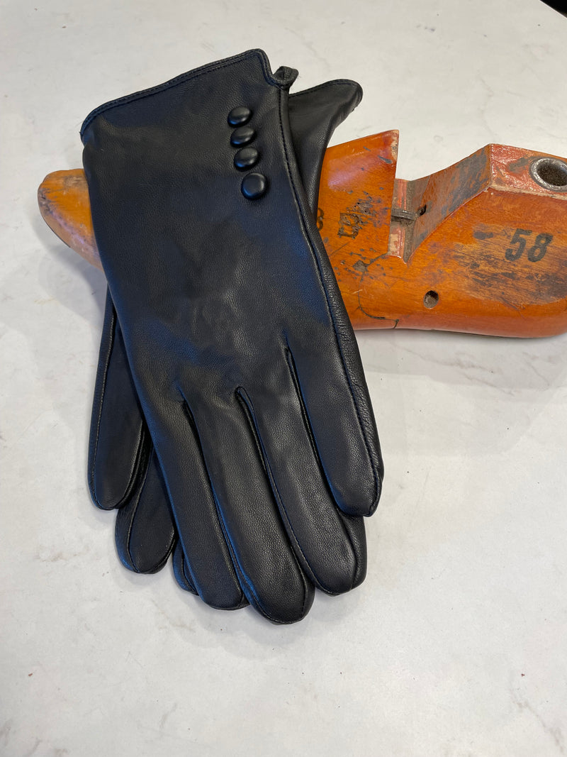 Sheepskin leather gloves with cozy lining