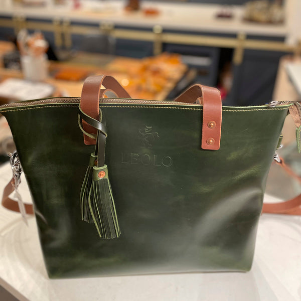 Oversized Leolo Crossbody Tote