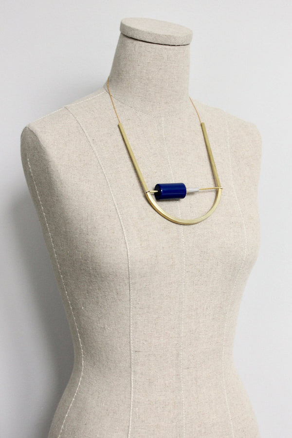 Geometric Vintage Lucite Link & Chain Necklace