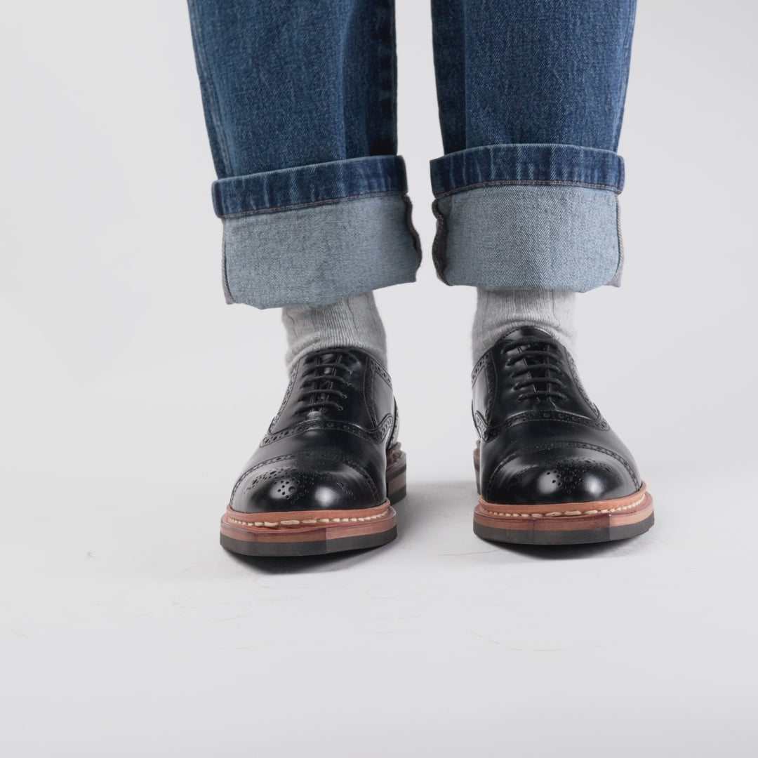 Load video: Women&#39;s Full Brogue Oxford Shoes