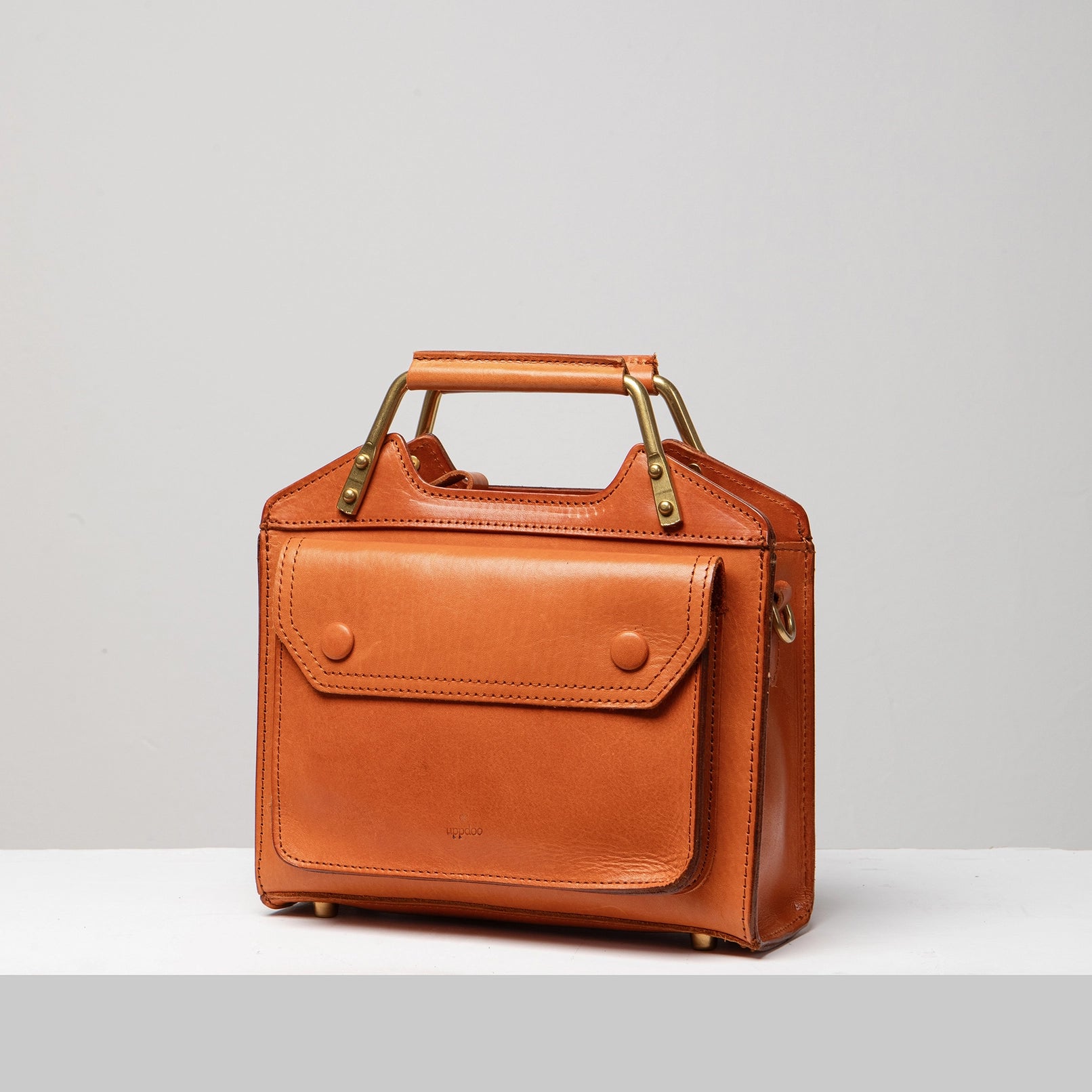 Neo Retro Small Crossbody